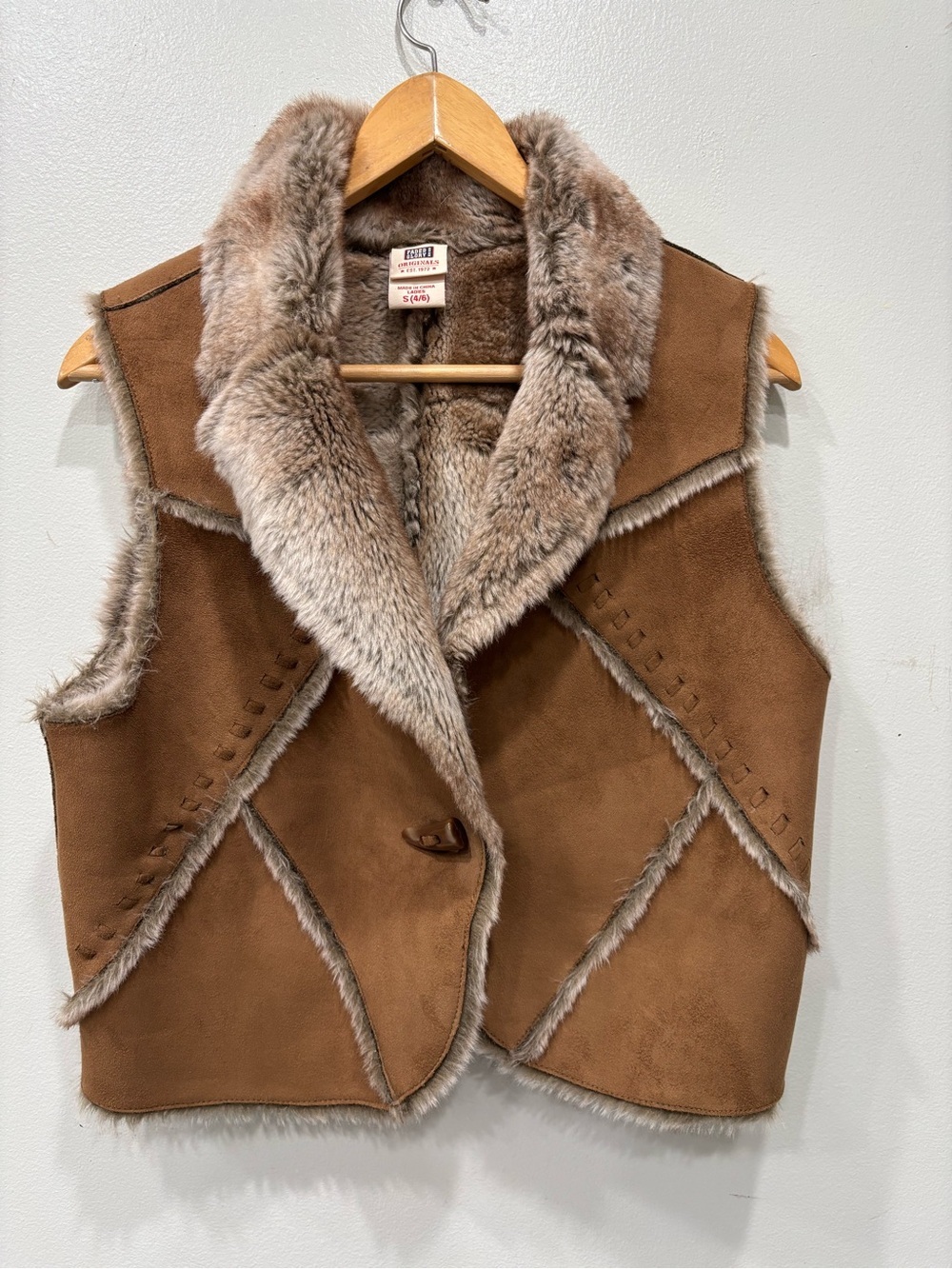 Vintage Faded Glory Fur Faux Vest Jacket Women’s Size Small ( 4/6 )
